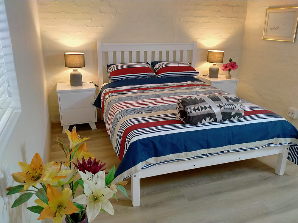 Captains - Queen Size Bed